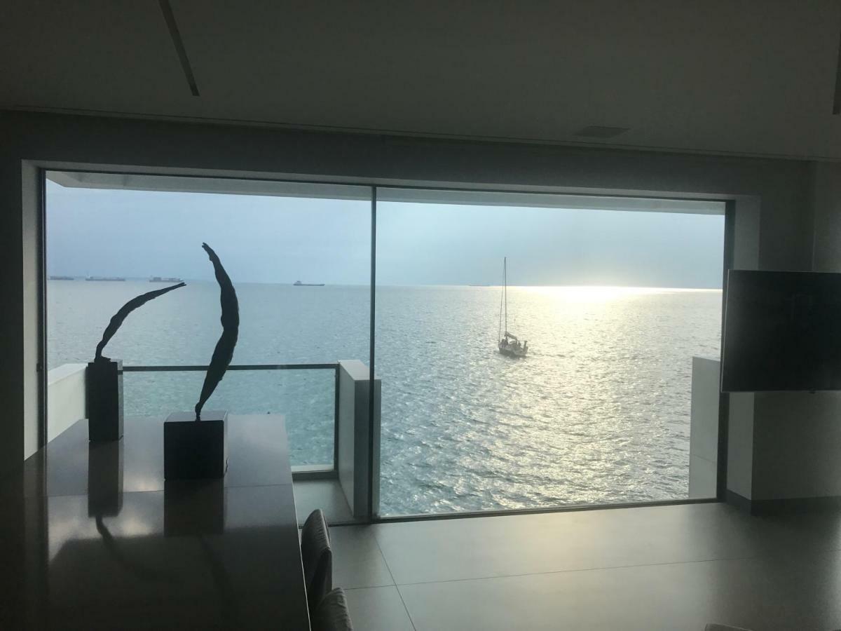 Infinity Sea View Apartment Salonicco Esterno foto